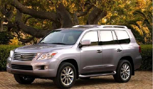 self drive rwanda, rwanda car hire, Kigali car rentals, rwanda car rental, rent a car rwanda, car hire rwanda, Kigali car hire, rwanda 4x4 car hire, 4x4 car rental rwanda, safari car hire, renting a car in rwanda, driving in rwanda, safe to drive in rwanda, self drive trip in rwanda, road trip in rwanda, car rental guide in rwanda, rwanda driving, car self drive rwanda